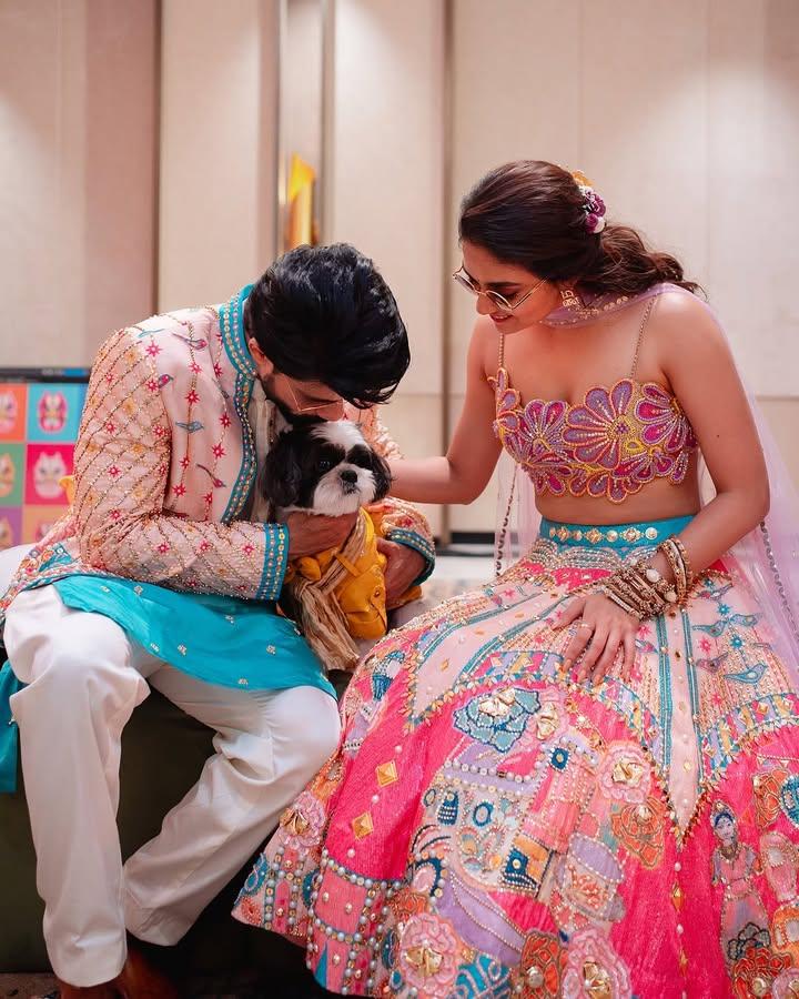 keerthy-suresh-mahendi-ceremony-photos